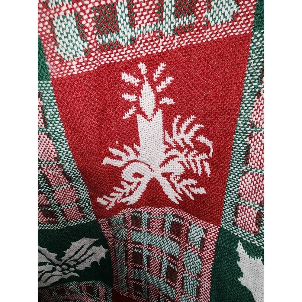Winter Holiday Christmas Candles and Holly‎ Woven Blanket Afghan